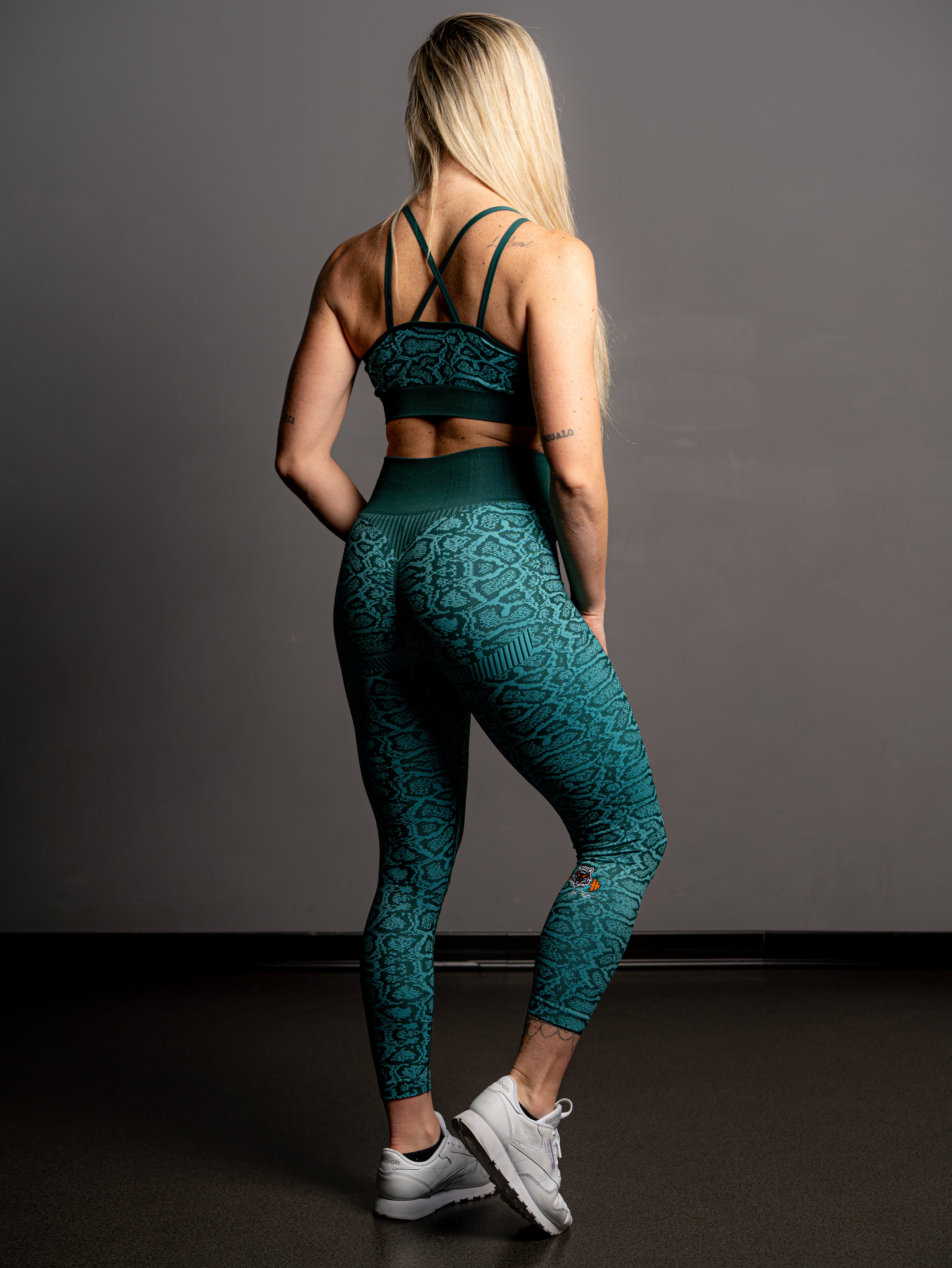 GREEN SNAKE LEGGINGS