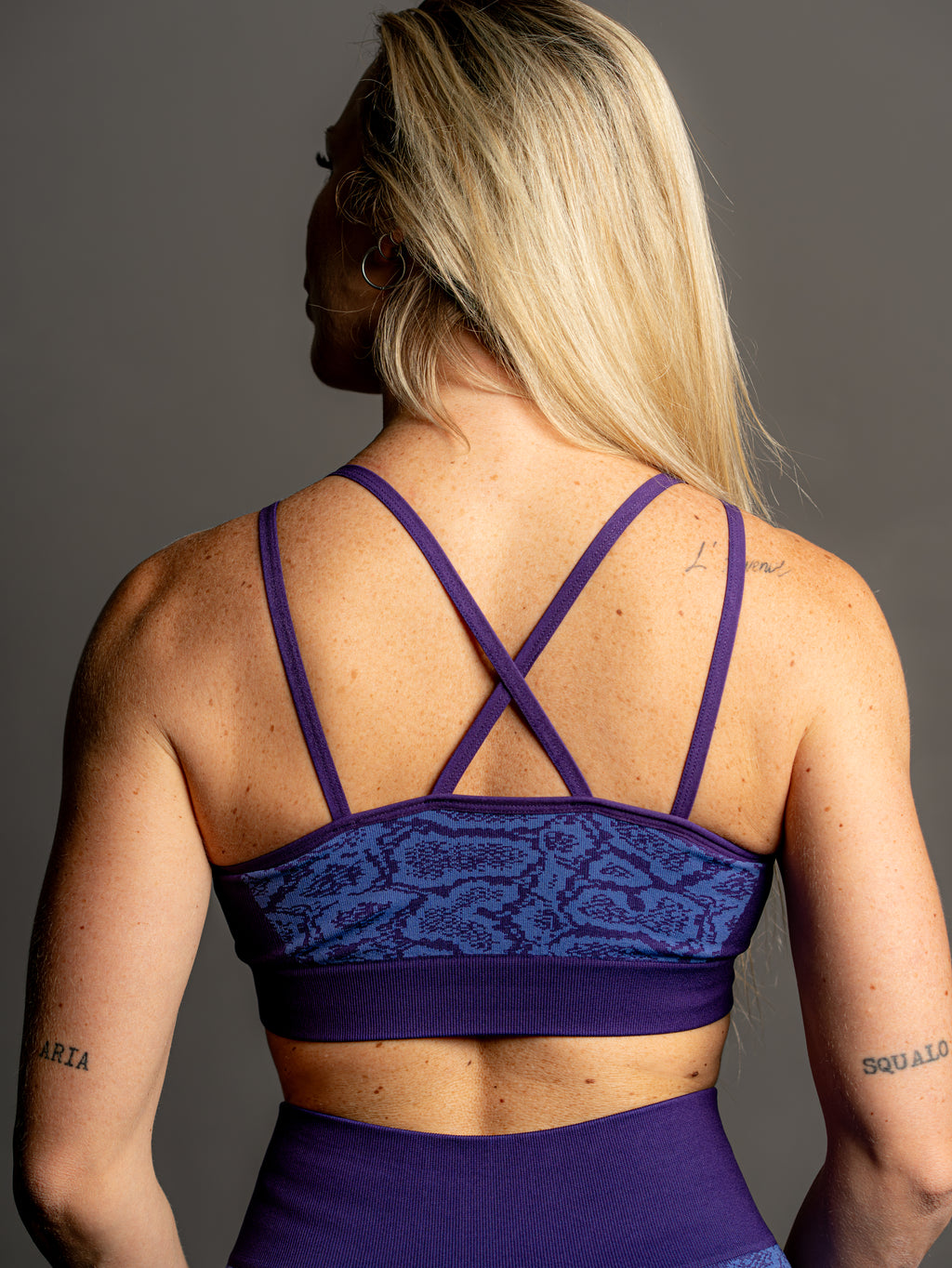 VIOLET SNAKE TOP