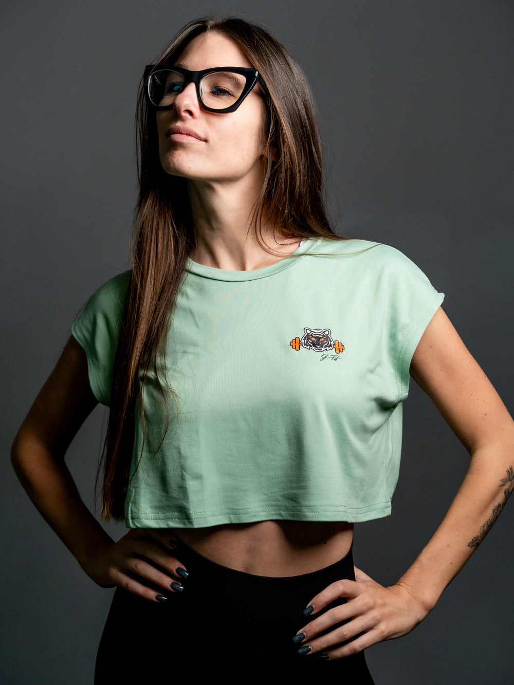 T - SHIRT CROP TOP