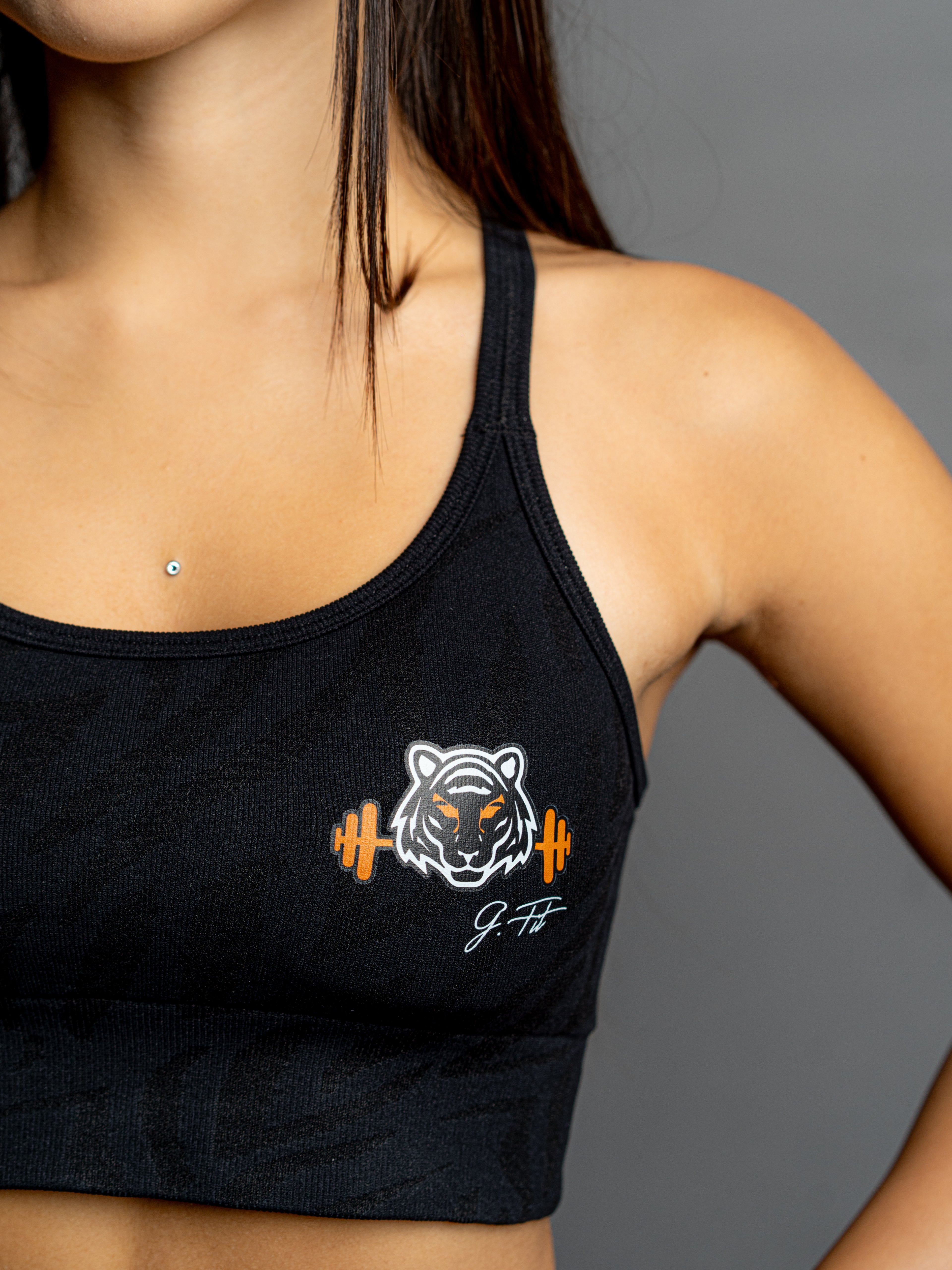 BLACK SAVAGE TOP