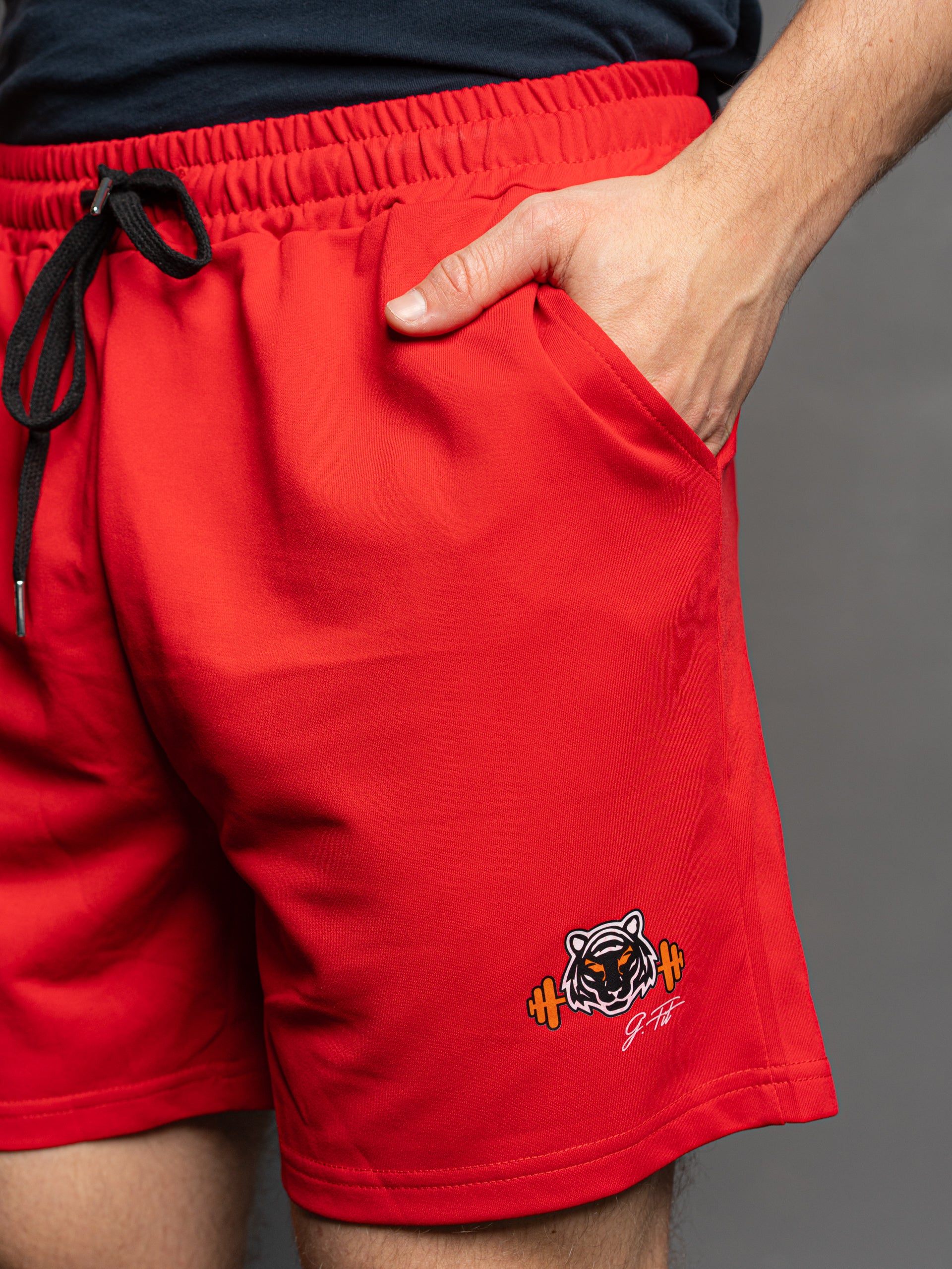 RED UNISEX FREESTYLE SHORT