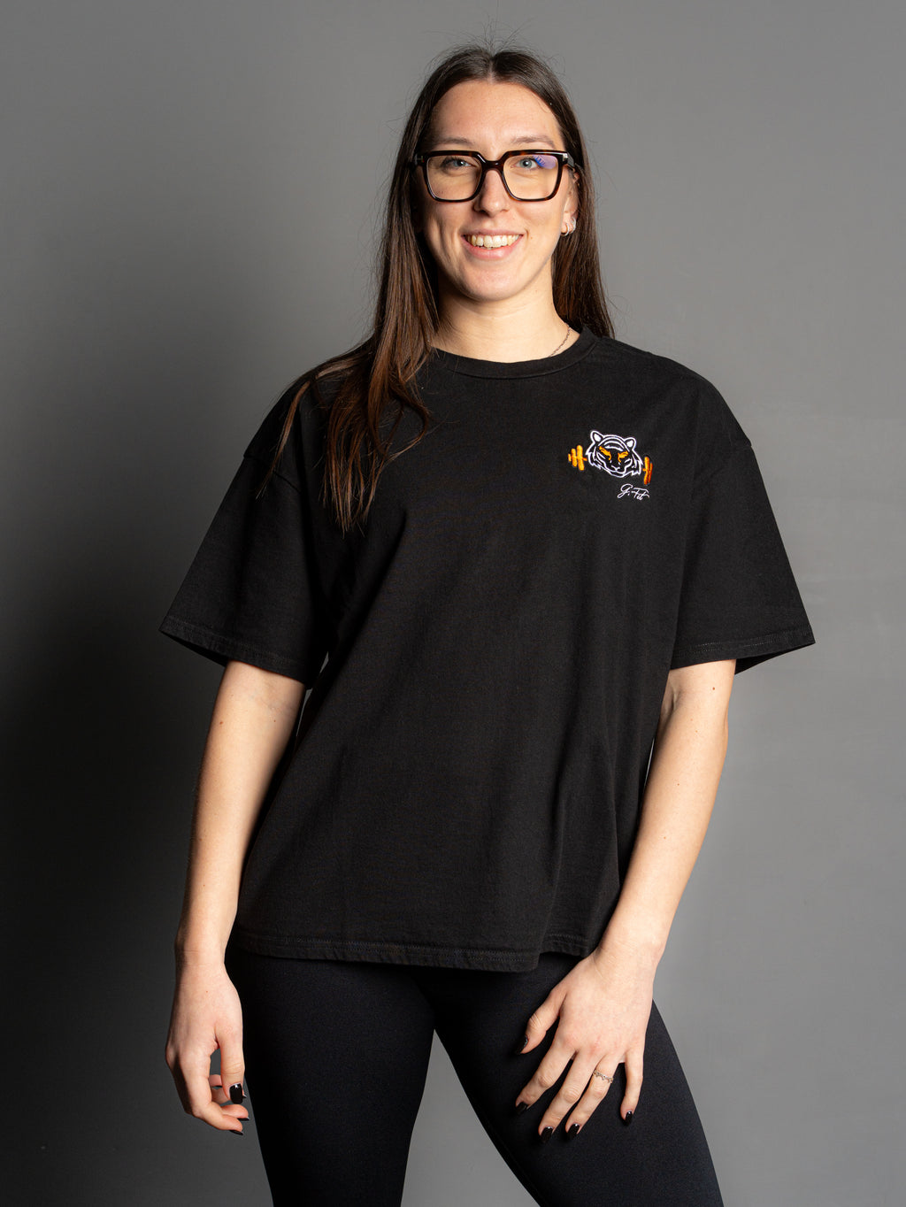 BLACK STREET OVER T-SHIRT