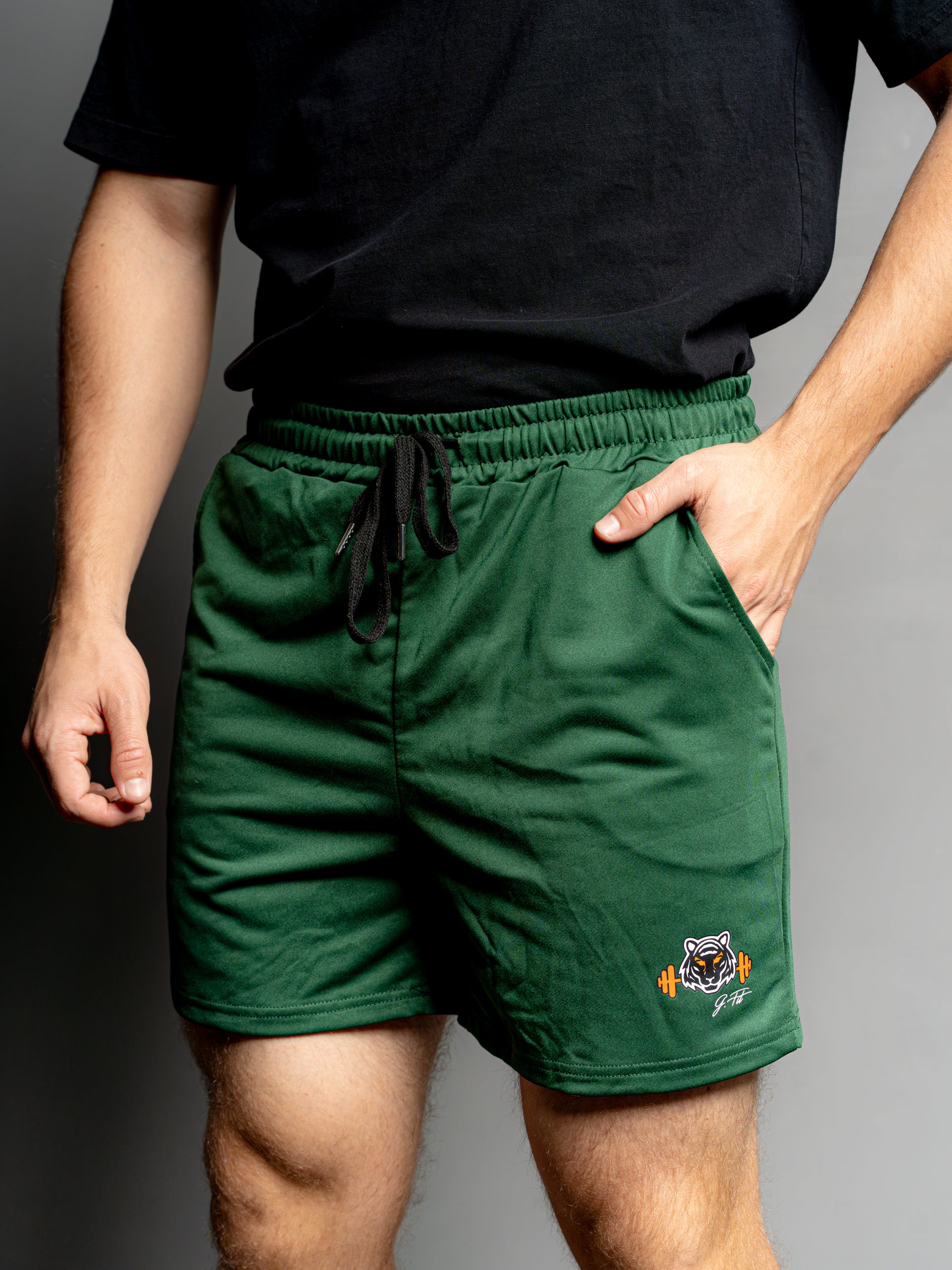 GREEN UNISEX FREESTYLE SHORT