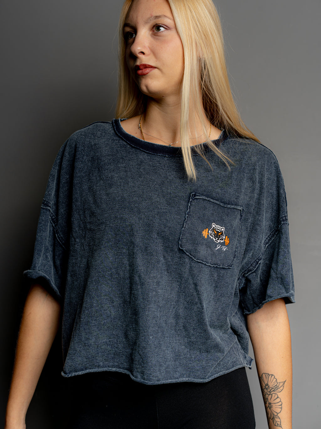 BLUE STREET STYLE T-SHIRT