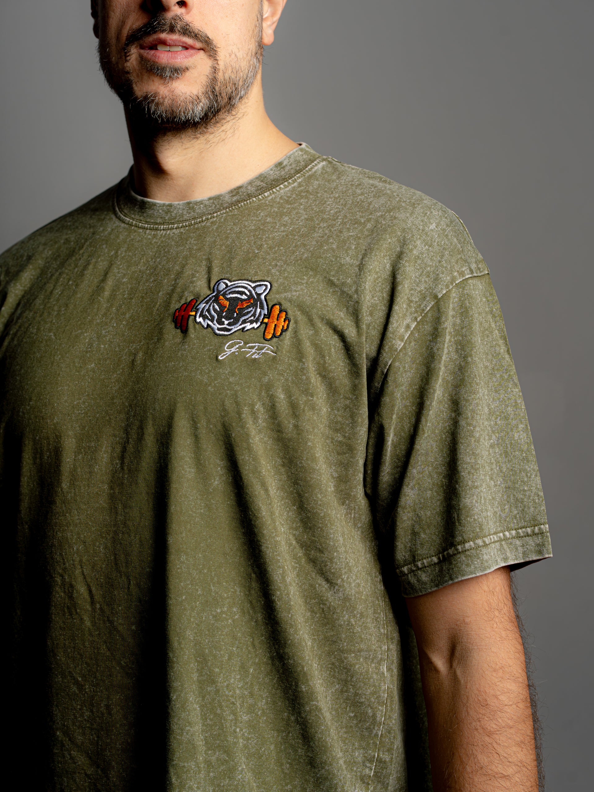 GREEN STREET OVER T-SHIRT