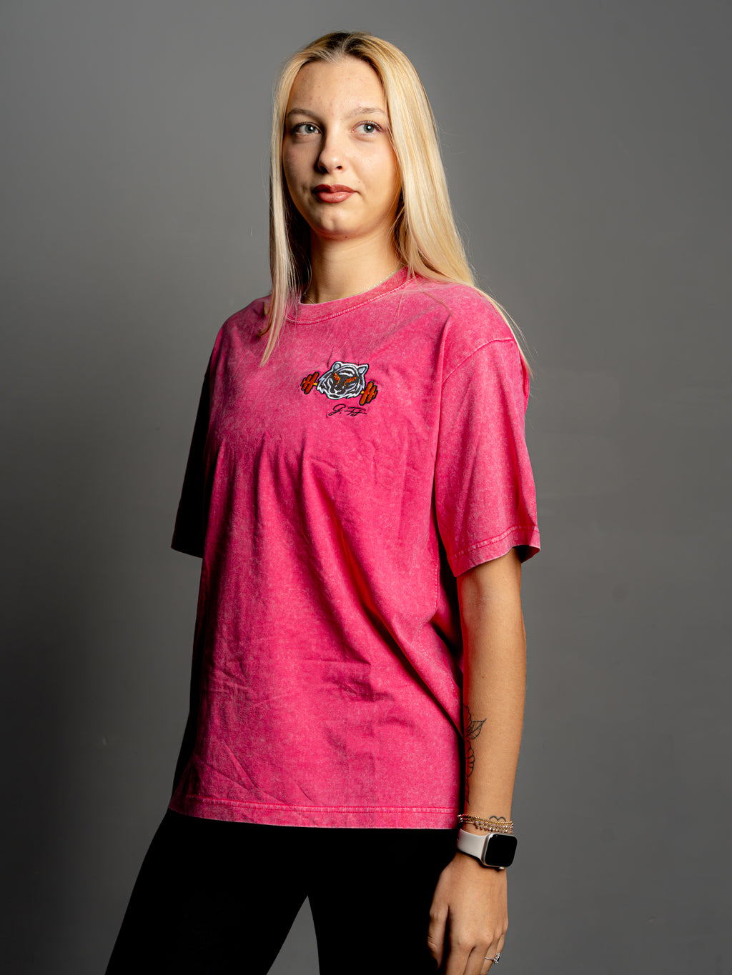 PINK STREET STYLE T-SHIRT