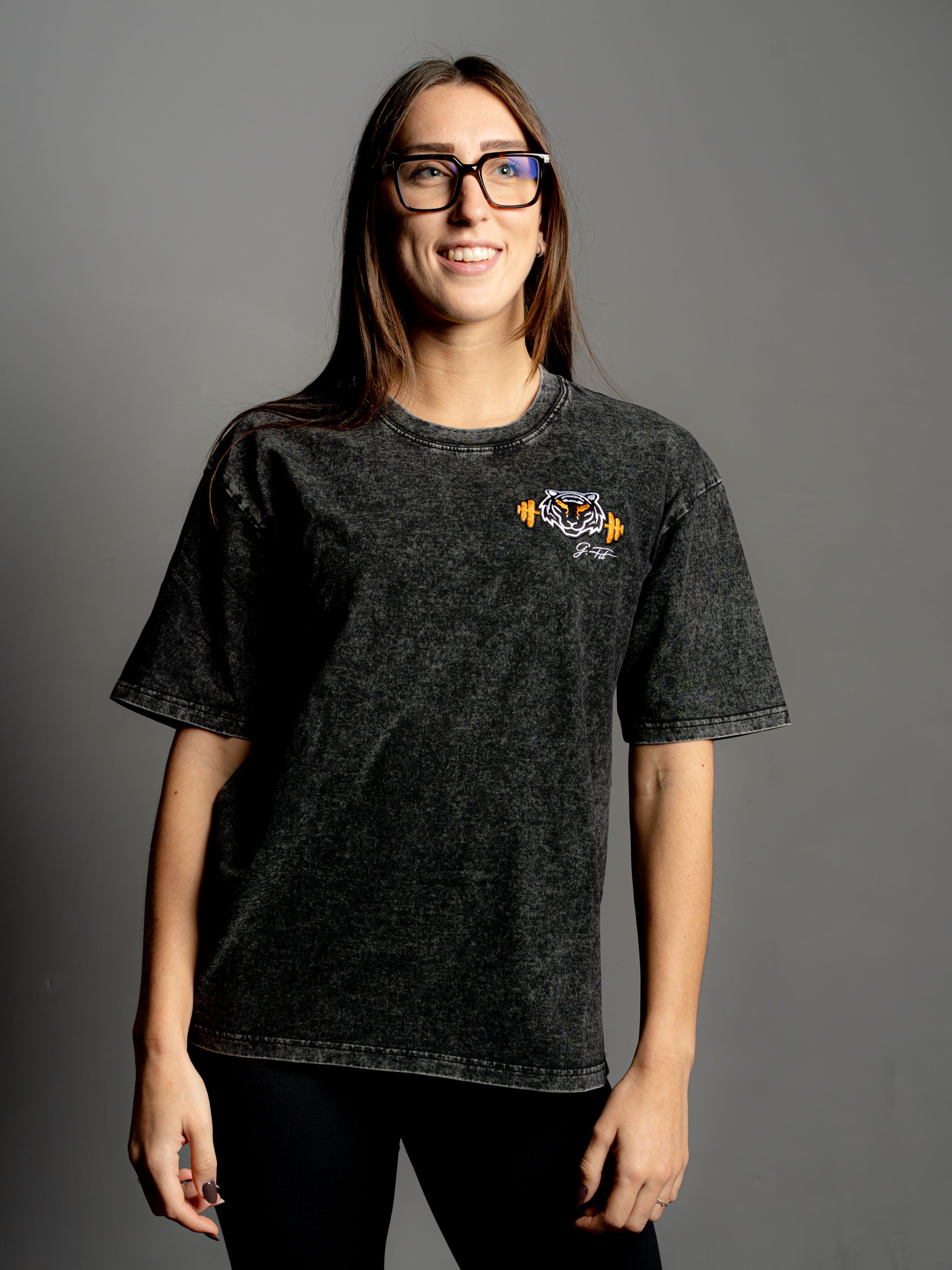 BLACK STREET OVER T-SHIRT