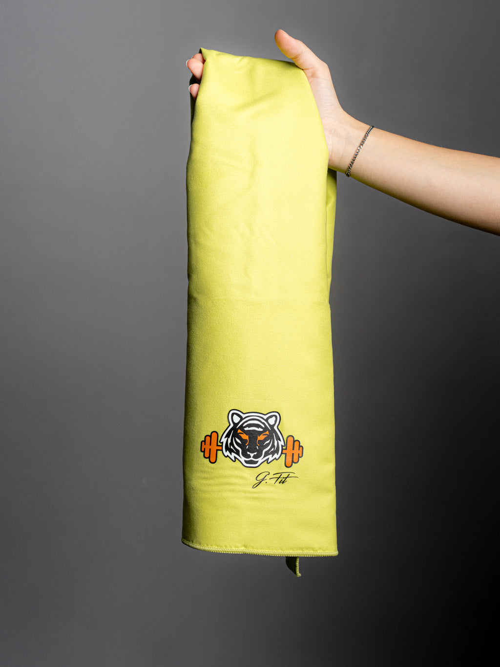 LIME MICROFIBER TOWEL