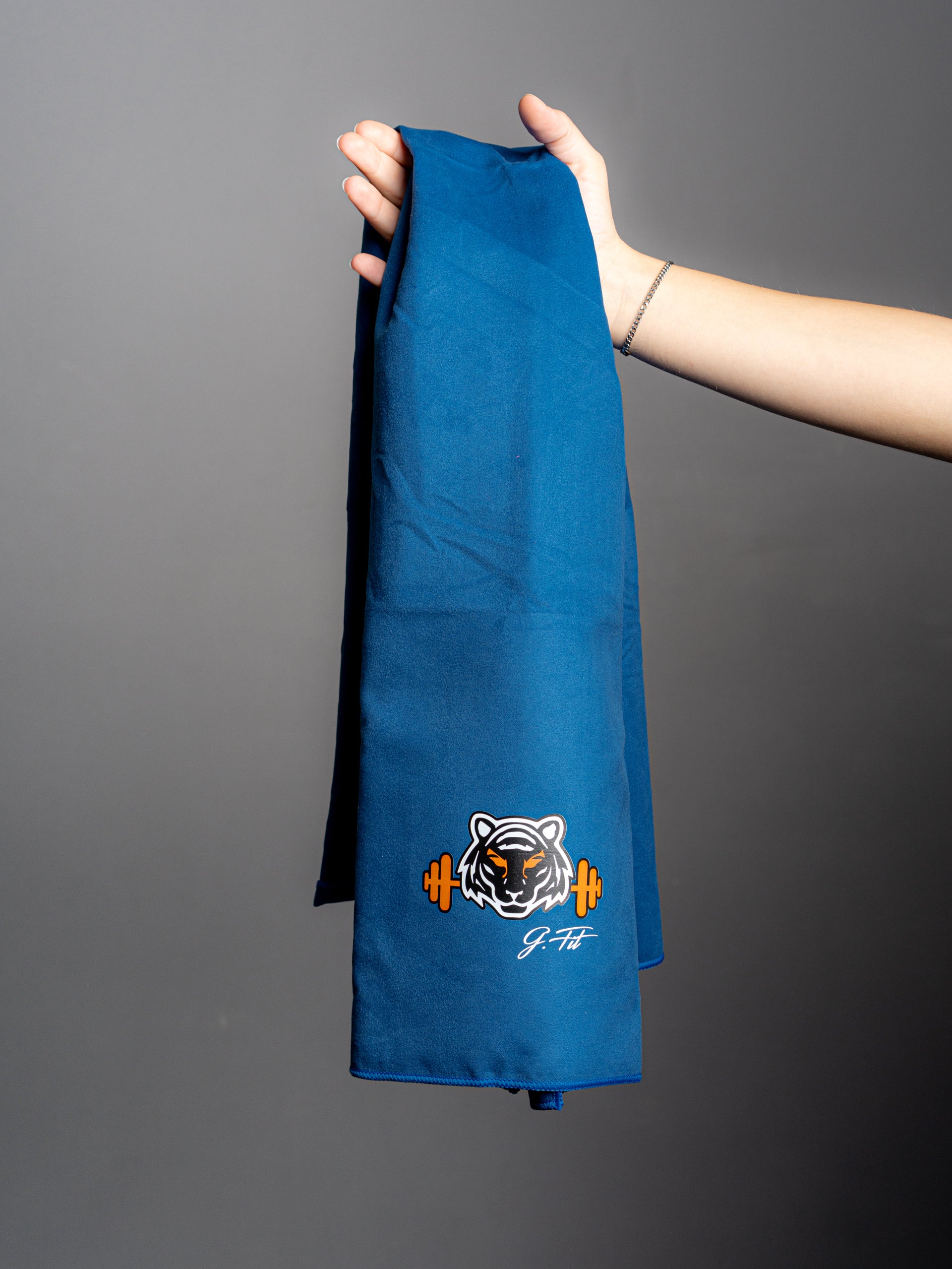 BLUE MICROFIBER TOWEL