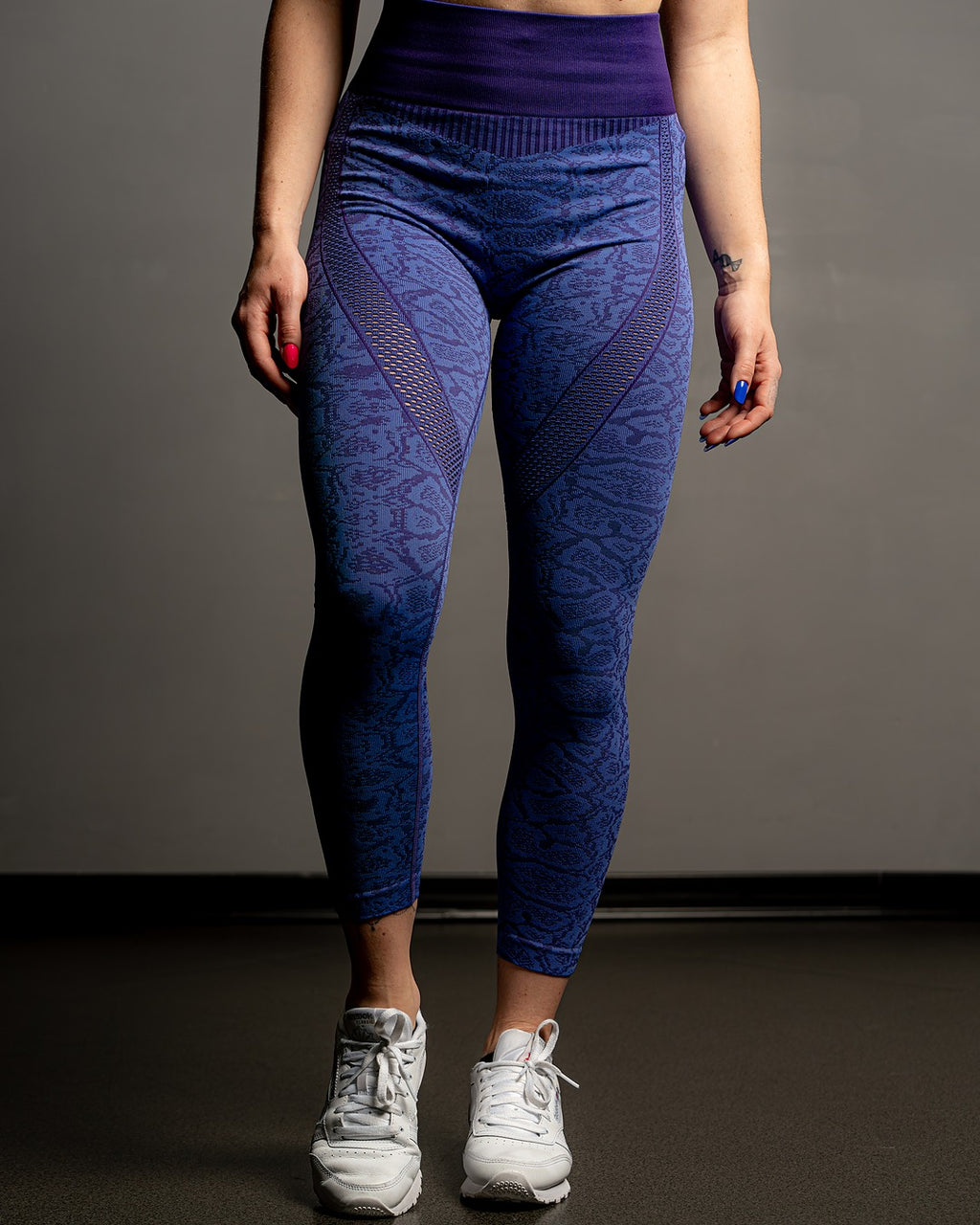VIOLET SNAKE LEGGINGS