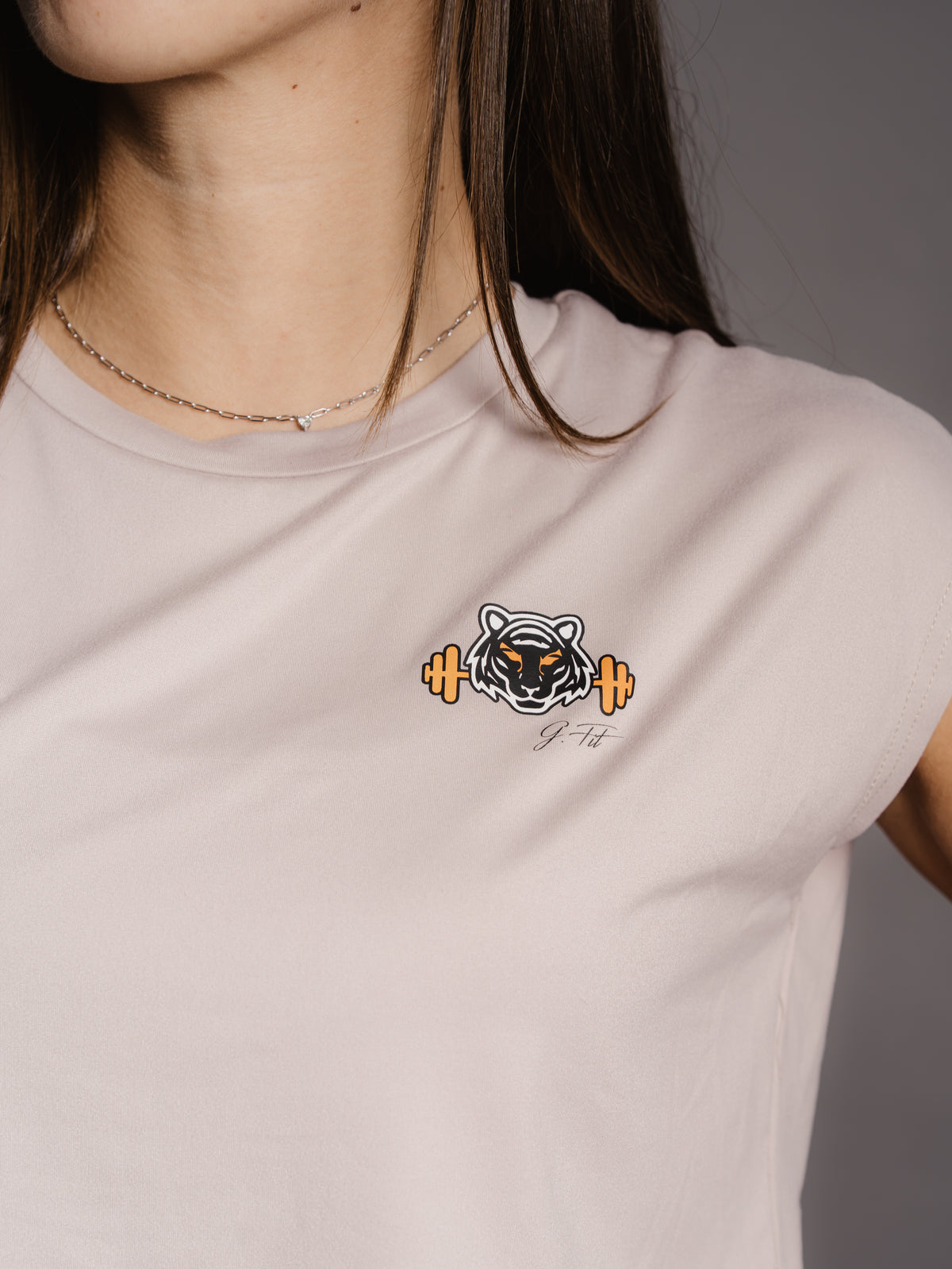 BEIGE CROPPED T-SHIRT