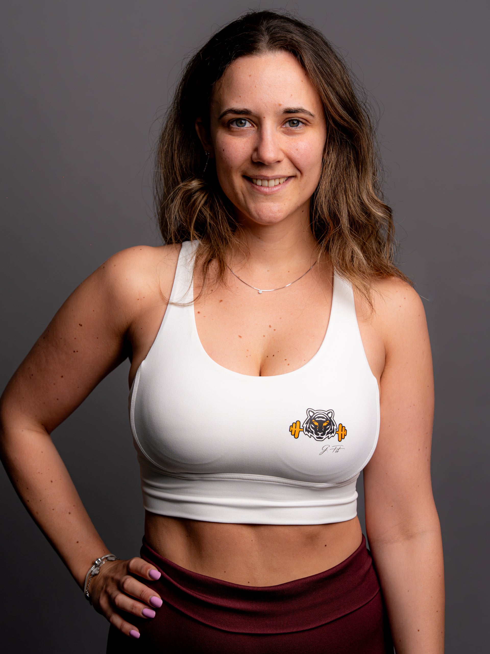WHITE FULLHOLD TOP