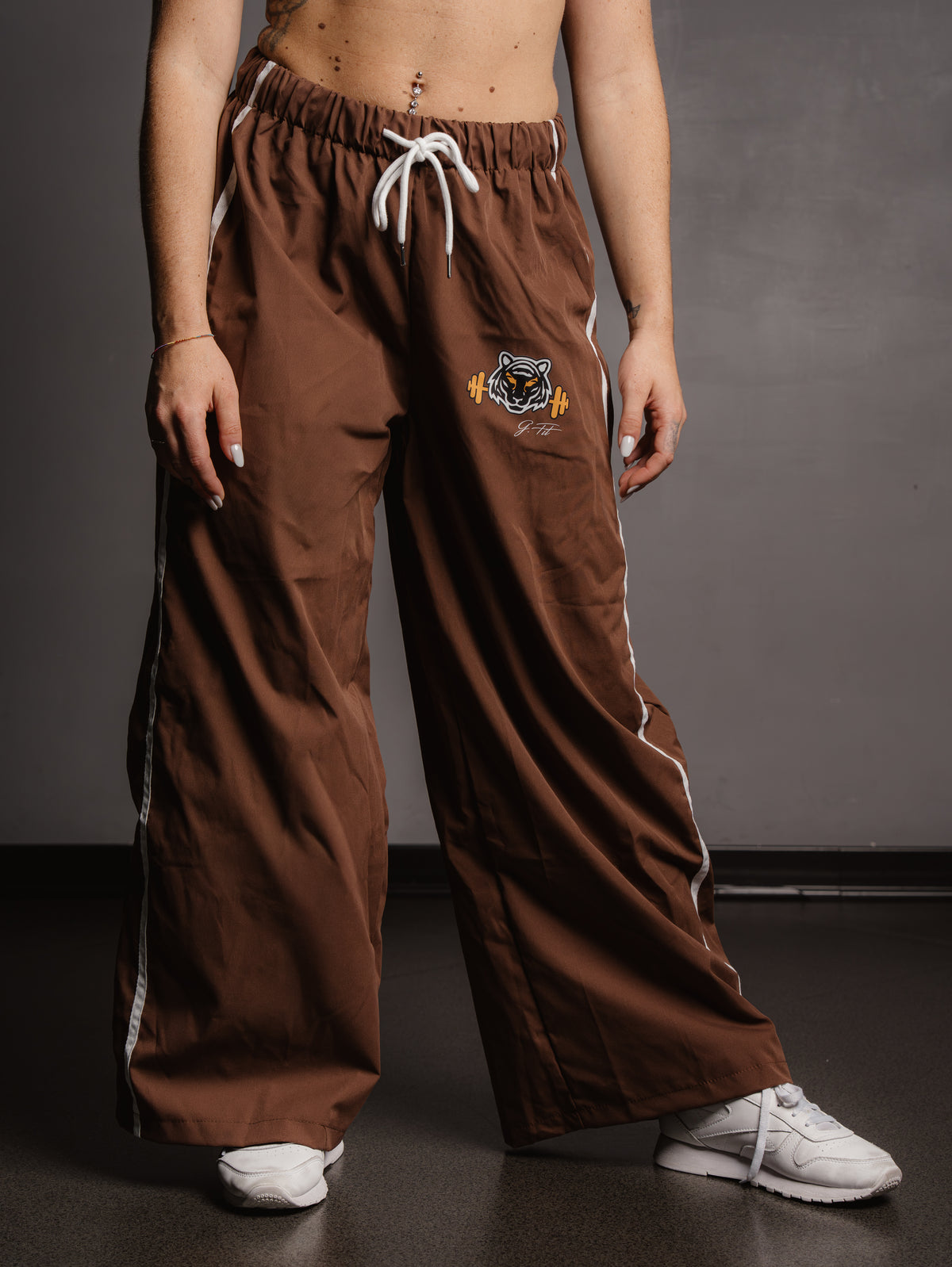 AEROBICS UNISEX PANTS BROWN