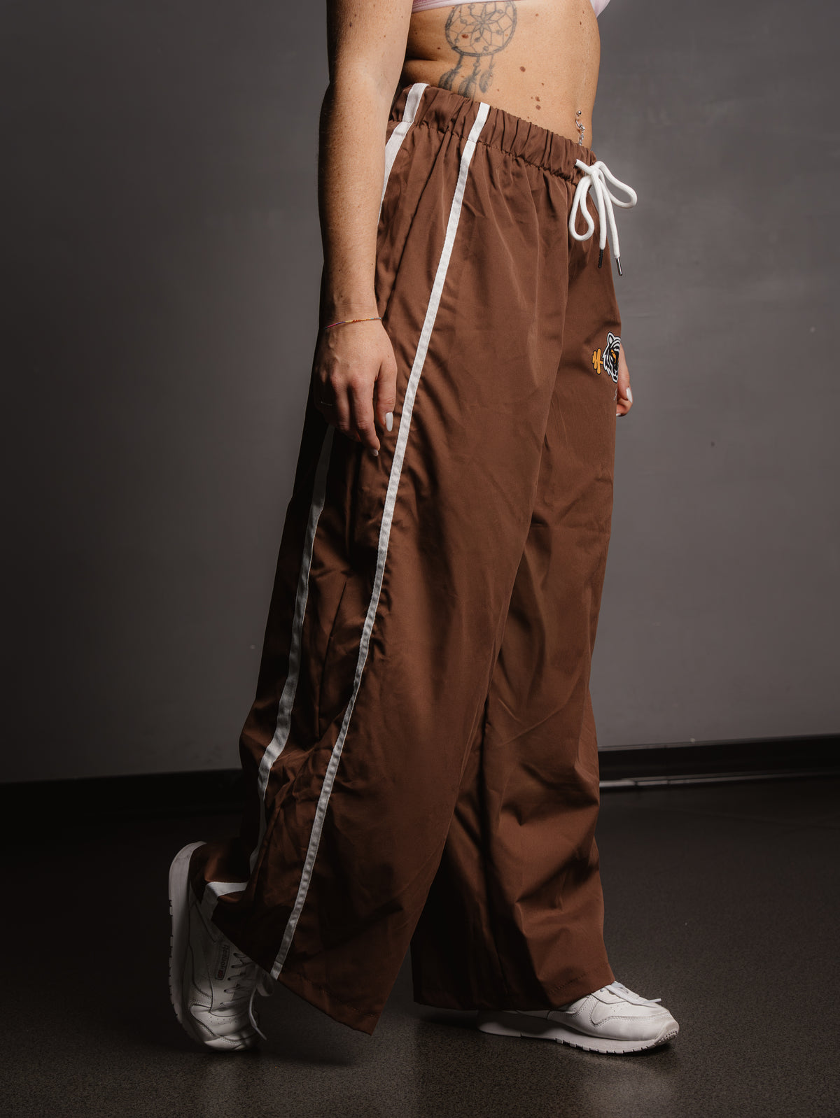 AEROBICS UNISEX PANTS BROWN
