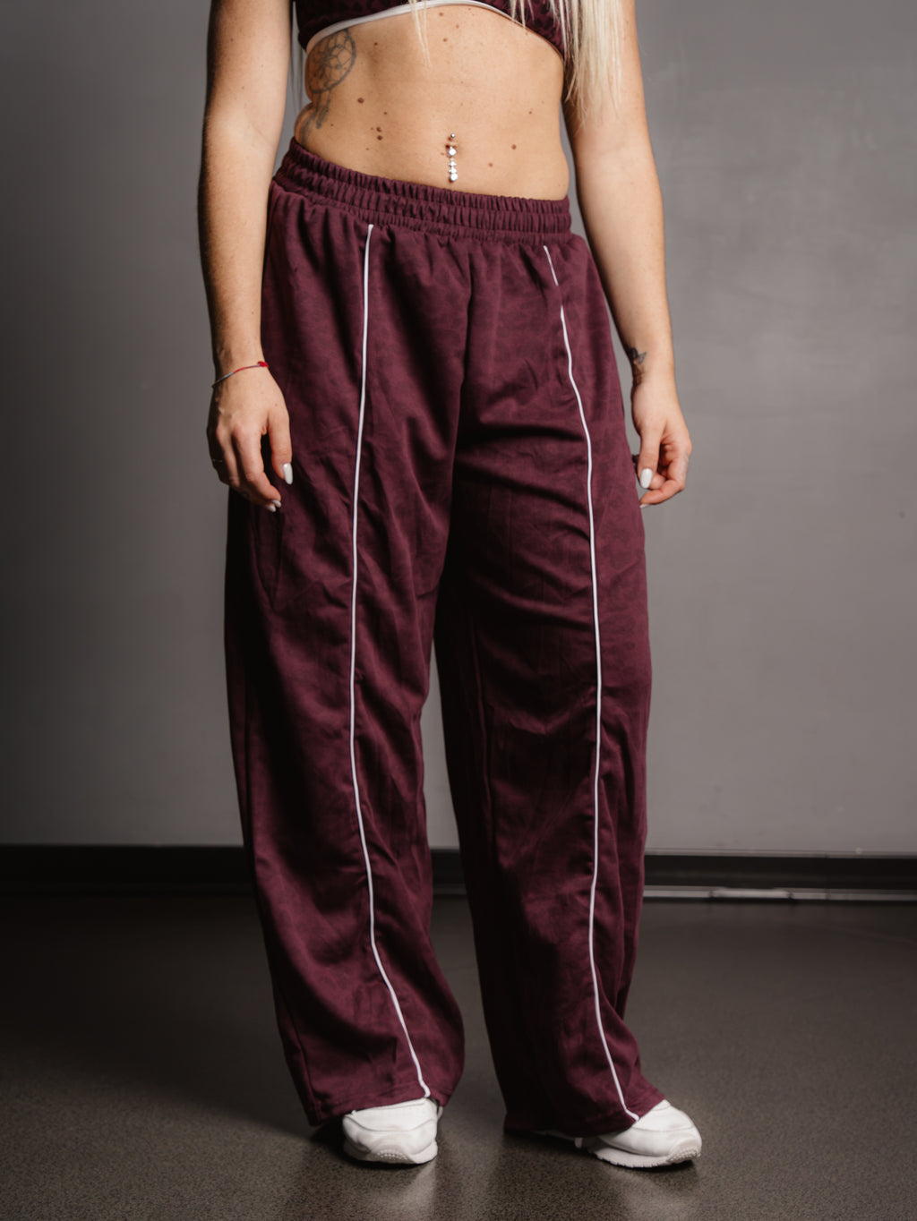 BURGUNDY AEROBICS LEOPARD PANTS