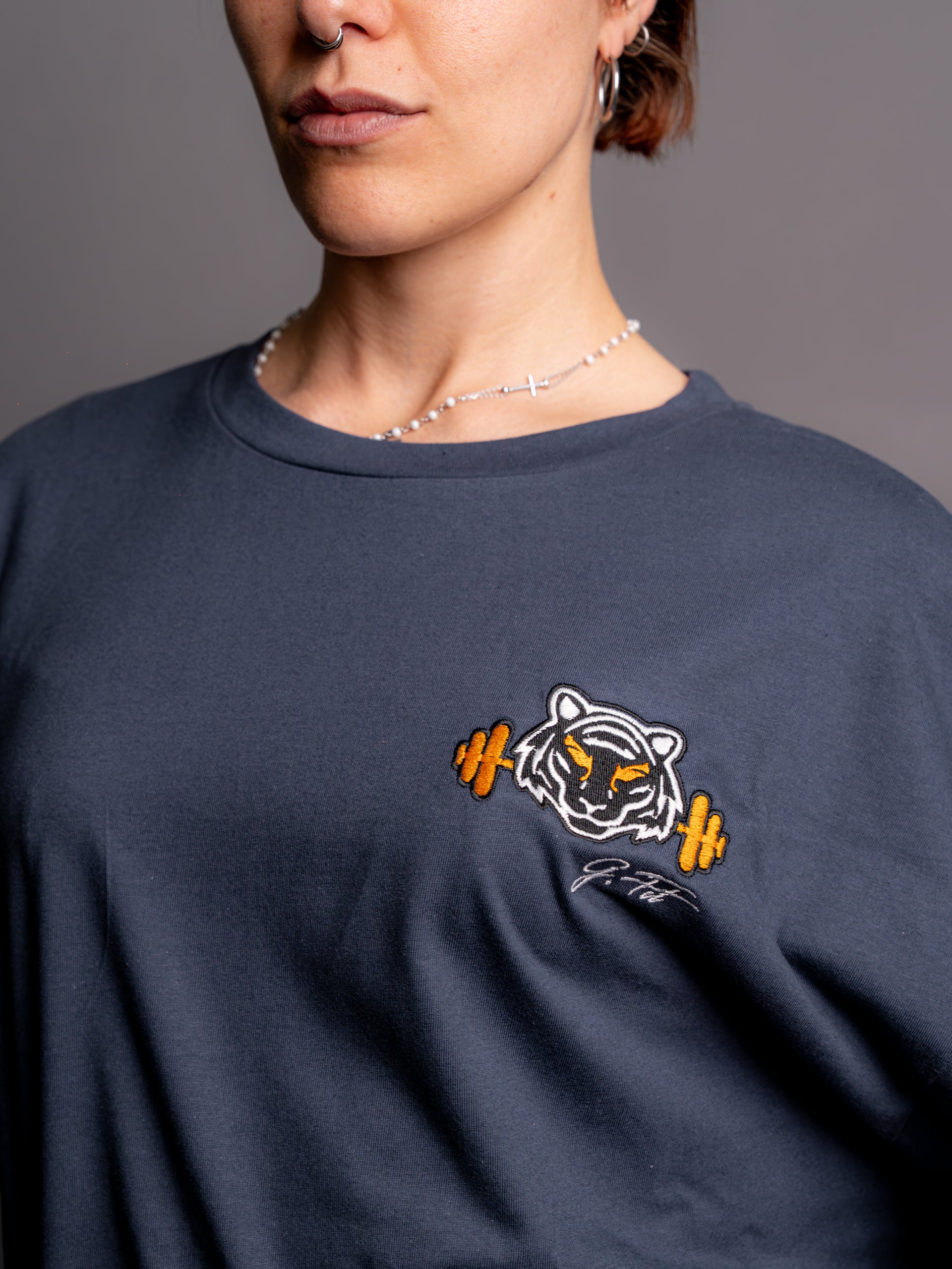 DARK BLUE STREET OVER T-SHIRT