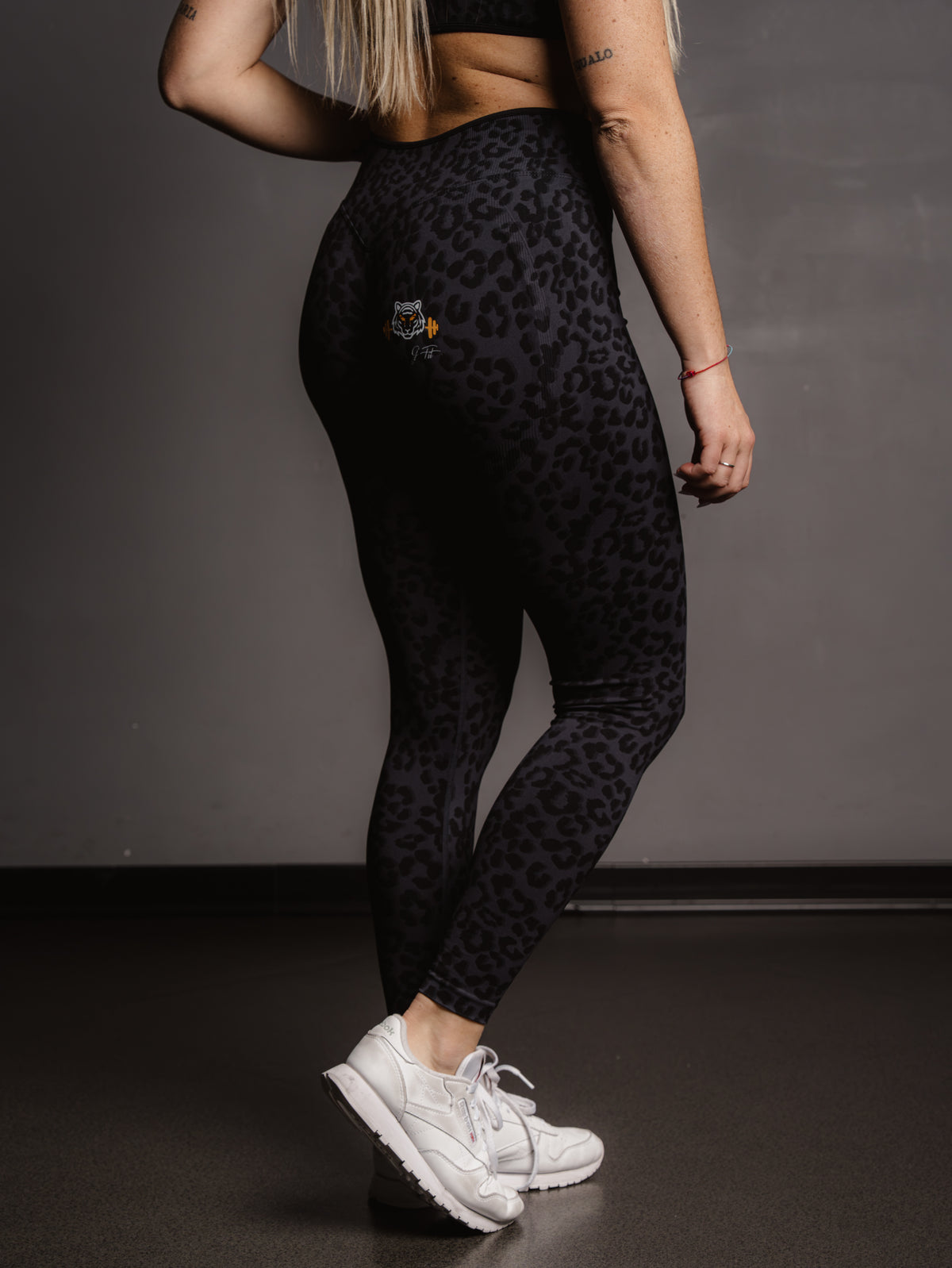 BLACK LEOPARD CONTRAST LEGGINGS